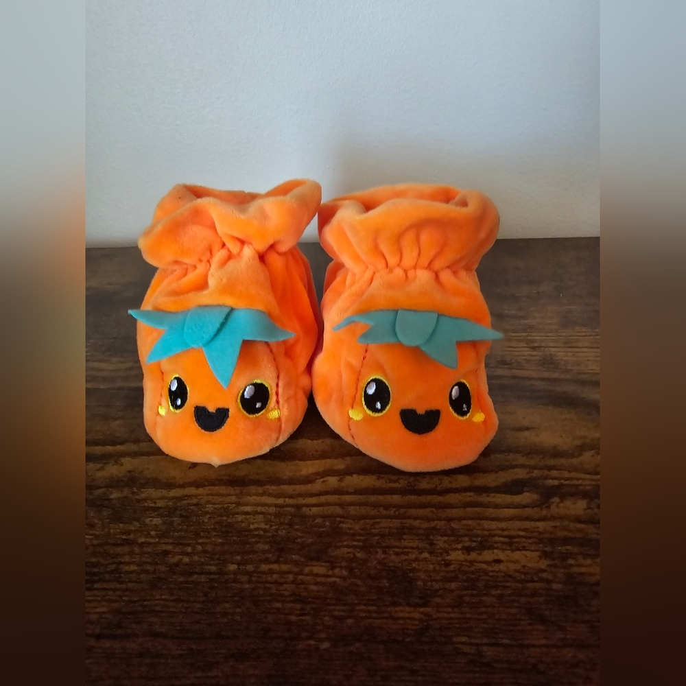 NB Jack-O-Lantern Slippers, Pumpkin